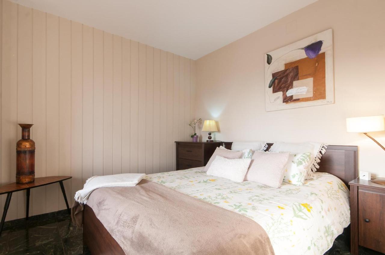 Elevated Experience - Urquinaona Apartment Barcelona Ngoại thất bức ảnh