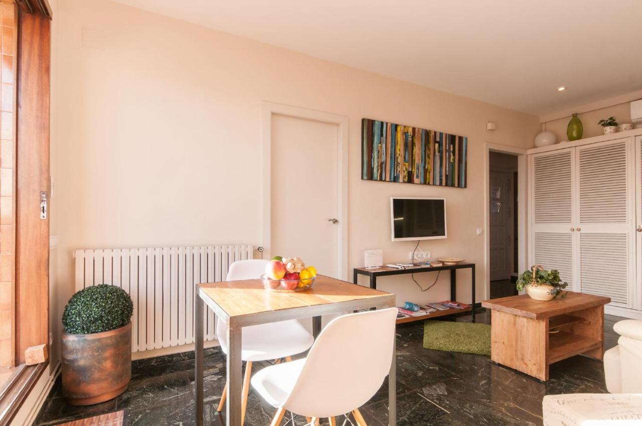 Elevated Experience - Urquinaona Apartment Barcelona Ngoại thất bức ảnh